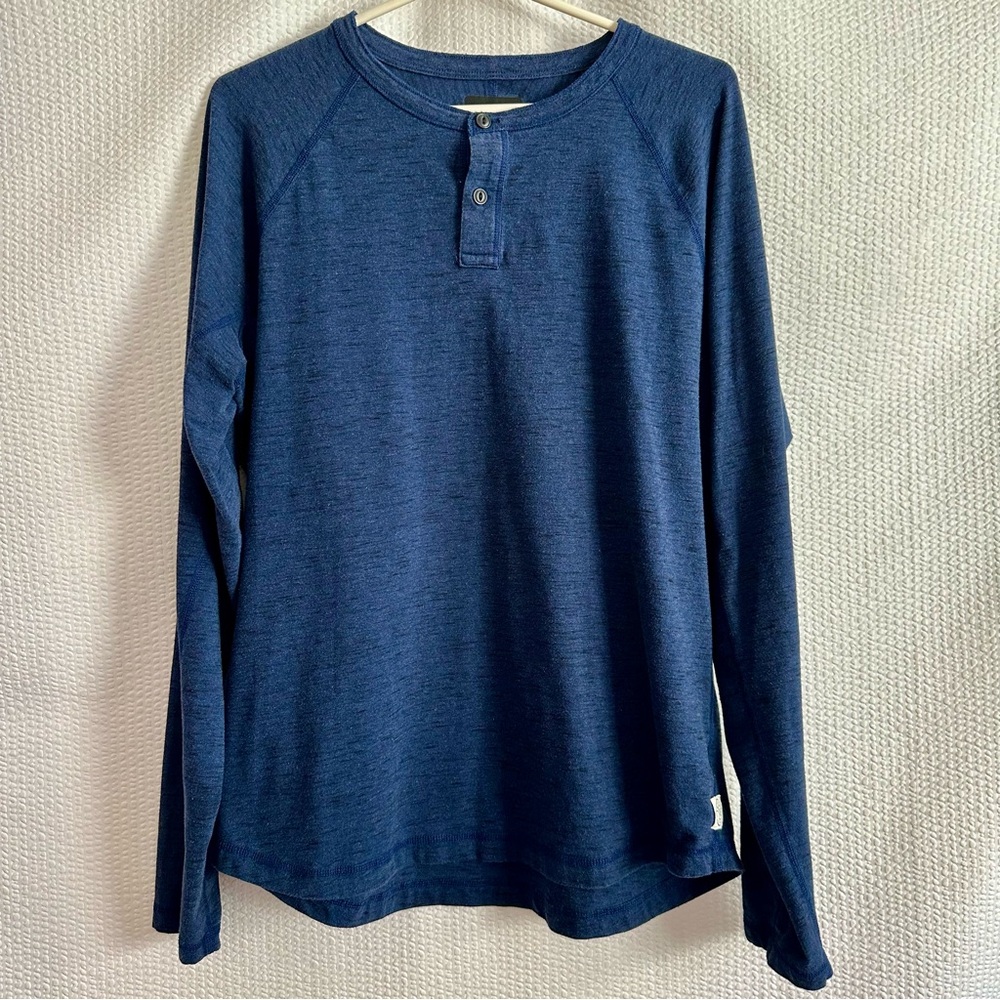 American Eagle Outfitters Men’s Flex Blue Classic Fit Shirt Size: Large